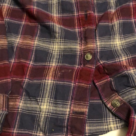 Women’s Eddie Bauer flannel - Picture 3 of 3